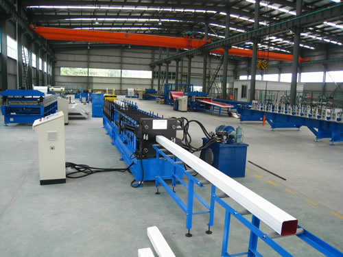 Square Pipe Roll Forming Machine